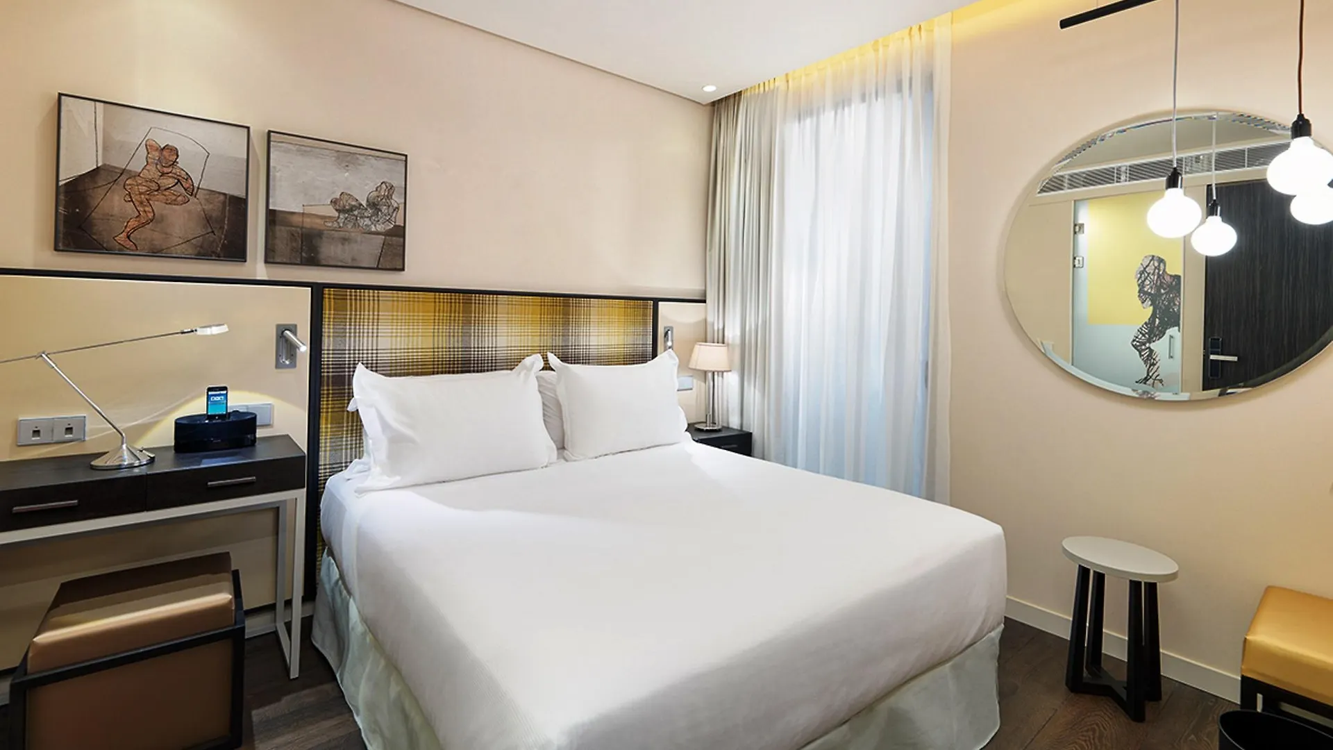 H10 Art Gallery 4* Sup Barcelona Hotel