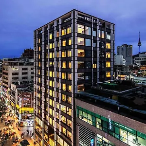 首尔明洞相铁弗雷萨酒店 酒店 首爾